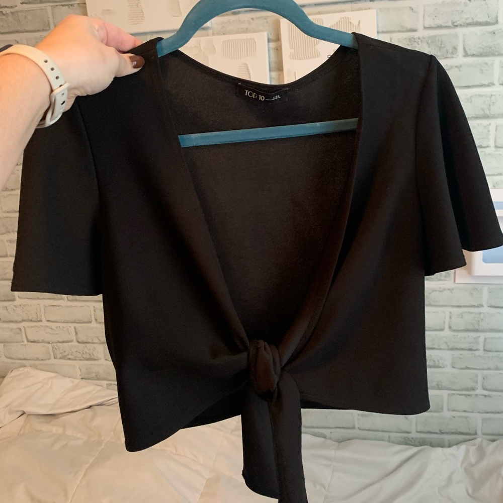 Tie front crop top